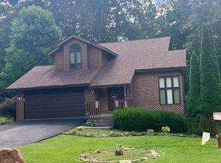 220 Lynwood Cir, Princeton, WV 24739