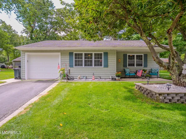 17 Texas Boulevard, Whiting, NJ 08759