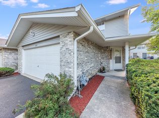 684 N Tamarac Blvd, Addison, IL 60101