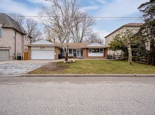 61 Alamosa Dr, Toronto, ON M2J2N8