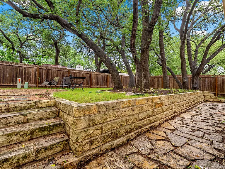 920 Acorn Oaks Dr — Photo 15