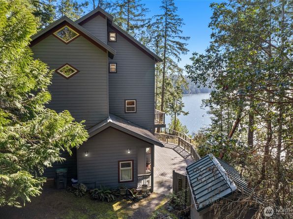 5945 Flagler Road, Nordland, WA 98358
