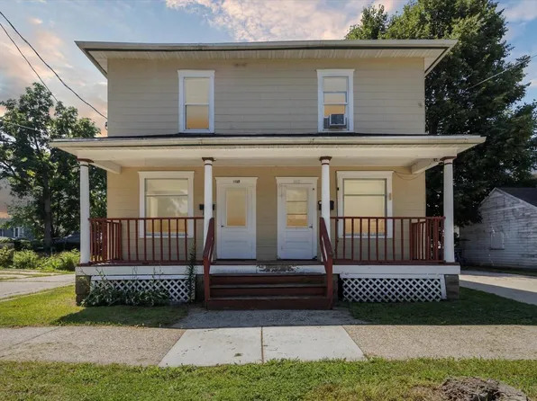 1115 Laurel Avenue, Janesville, WI 53548