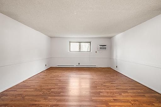 4th image of 400 Glendale Rd #D33