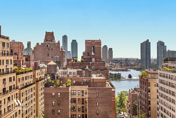 Rented by Warburg | media 22