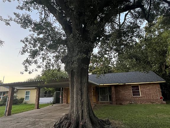 5th image of 8611 Cowart St