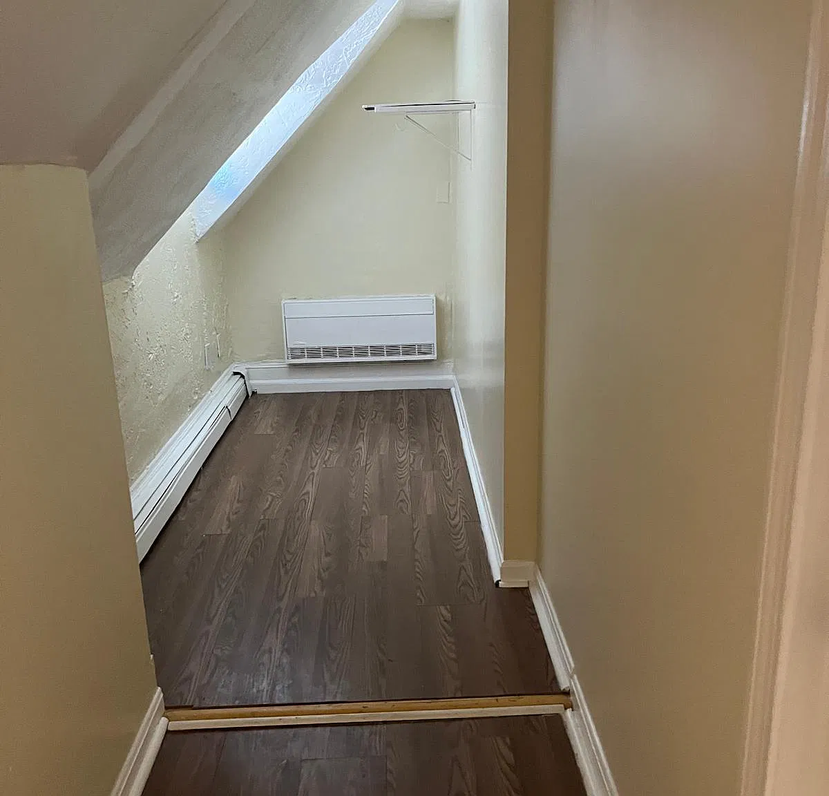 23 Bradlee St — Photo 2