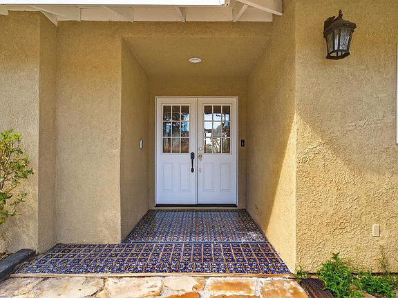 5th image of 58476 Joshua Ln