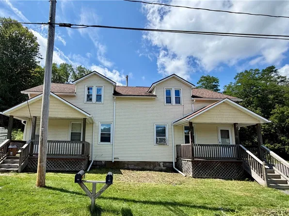 2375 Oneida St, Clayville, NY 13322
