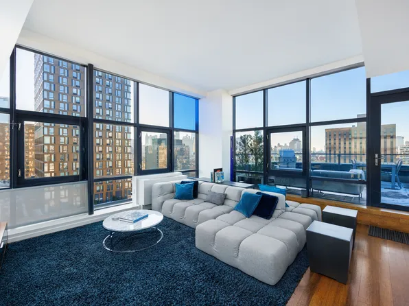 105 Norfolk Street PH image 1 of 17