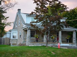 30 N Sproul Rd, Broomall, PA 19008