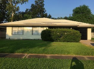 6738 Crosswell St, Houston, TX 77087