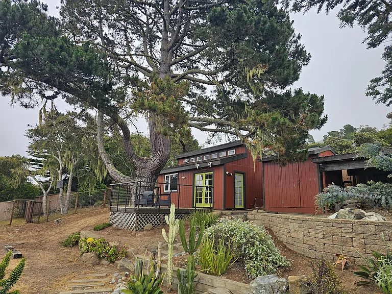 2780 Houston Dr #STUDIO — Photo 3