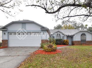 282 Lake Doe Blvd, Apopka, FL 32703