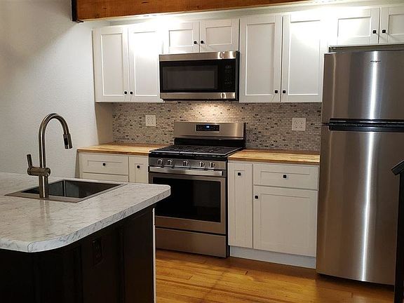 5th image of 229 Broadway St #103
