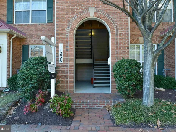 11236 Edson Park Pl APT 29, North Bethesda, MD 20852