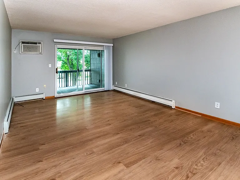 2800 Hamline Ave N #217 — Photo 2