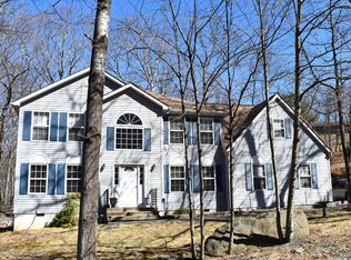 3441 Crestwood Dr, East Stroudsburg, PA