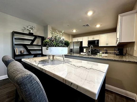 5th image of 2710 Yellow Blaze Way #1