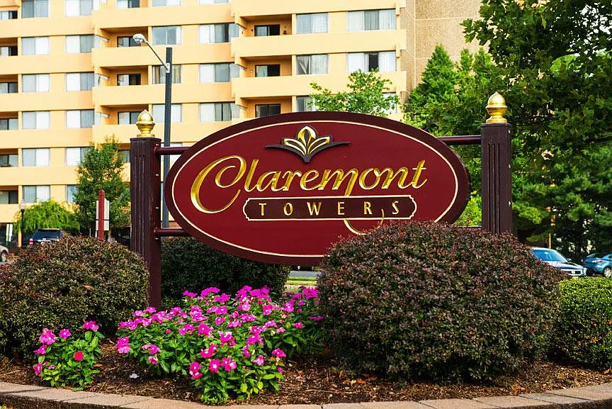 Claremont Towers — Photo 2