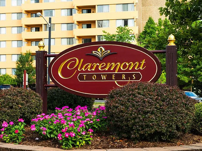 Claremont Towers — Photo 3