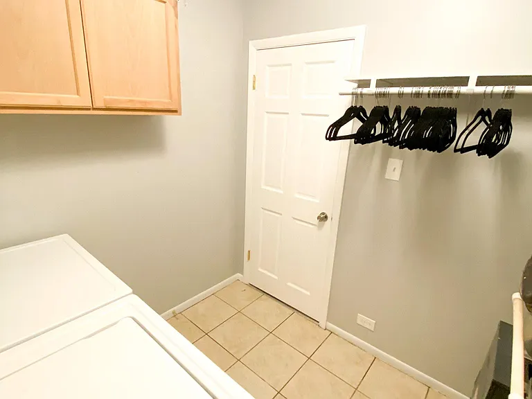 3401 S Parnell Ave #2 — Photo 10
