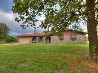 762 State Highway 17, Rush Springs, OK 73082