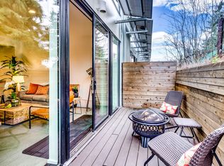 519 Madrona Way NE #12, Bainbridge Island, WA 98110