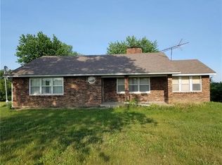 19005 Dockery Rd, Rayville, MO 64084
