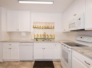 1306 Champion Oaks Dr, Roseville, CA 95661