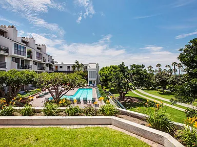 Santa Monicaさま専用 2960 Neilson Way Santa Monica CA | Zillow