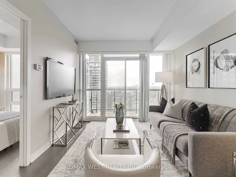 2200 Lake Shore Blvd W #4305 — Photo 8