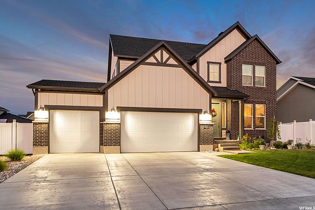1st image of 8057 S Oakridge Park Dr