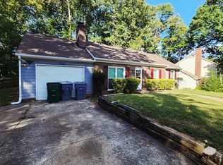 7743 Elm Tree Ln, Charlotte, NC 28227
