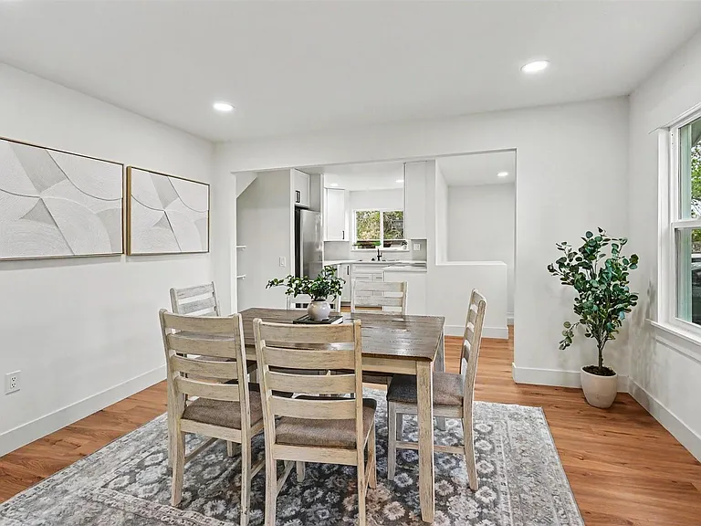 5645 W Virginia Ave — Photo 3