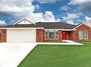 476 Buckboard Rd, West Fork, AR 72774