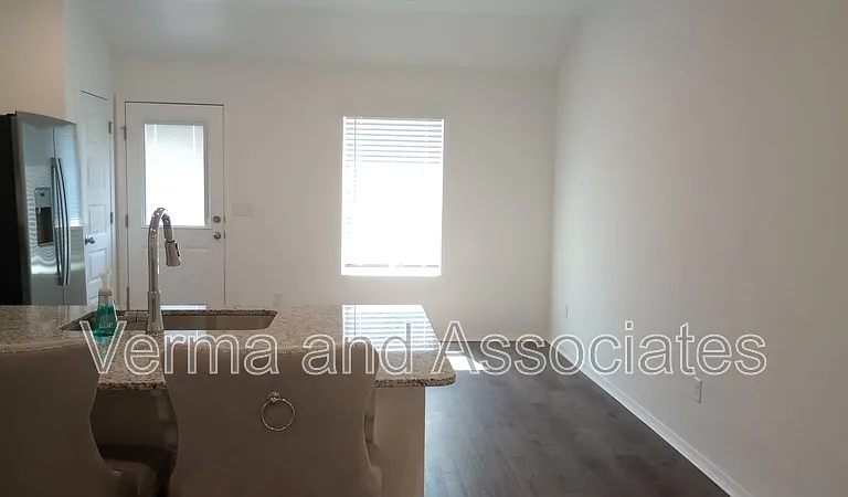 6604 SW Devotion Ave — Photo 15