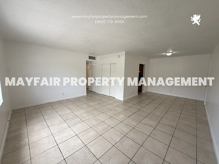 401 NW 43rd St #2 — Photo 7