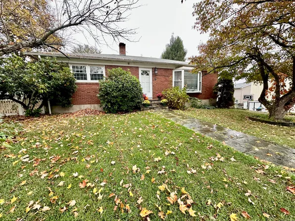 37 Ann Street, Naugatuck, CT 06770