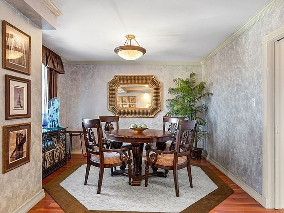 5th image of 115 E 87th St APT 19F
