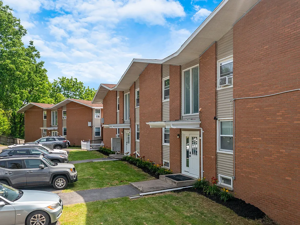116 Blossom Rd #14