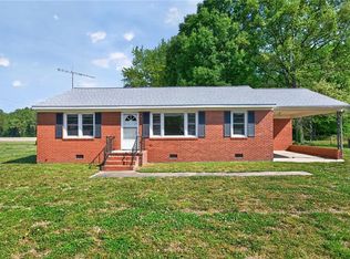 204 Country Club Rd, Franklin, VA 23851