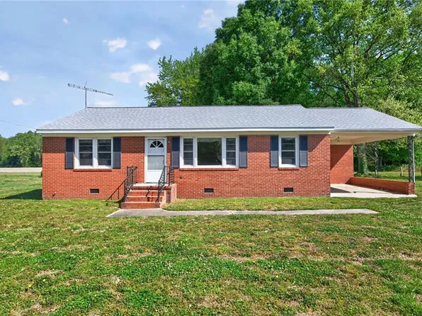 204 Country Club Rd, Franklin, VA 23851