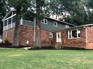 221 Whittlin Way, Taylors, SC 29687