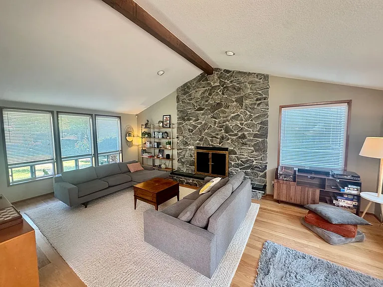32205 8th Ave SW — Photo 7