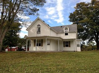 5242 E Mann Rd, Pekin, IN 47165