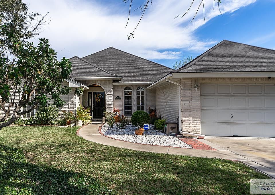 1st image of 3921 Los Arroyos Ct #16