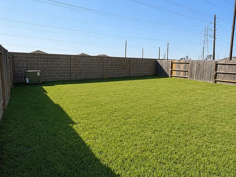 15319 Wyndham Hill Dr — Photo 12