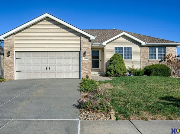 6400 Cornflower Dr, Lincoln, NE 68504