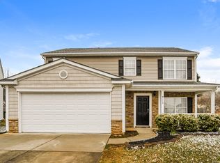 9112 Old Ash Ct, Charlotte, NC 28216